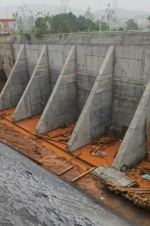 淮南凤台县锚杆式挡土墙